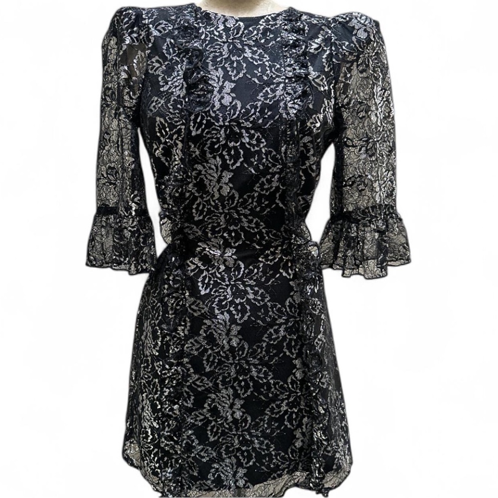 Stunning The Vampire's Wife x H&M